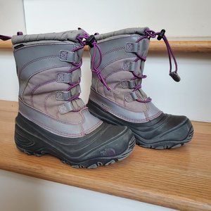 The North Face Alpenglow Winter Boots Kids Size 2